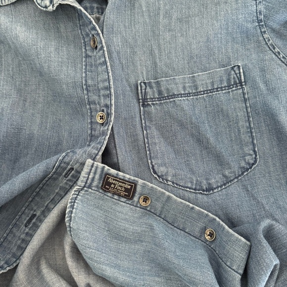 Abercrombie & Fitch Denim Blue Button-Down Shirt - Picture 11 of 11